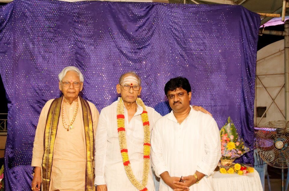 Dr. Tyagaraj with Vidwan Annavarapu Ramaswamy and Sangita Kalanidhi Dr. Nedunuri Krishnamurthy
